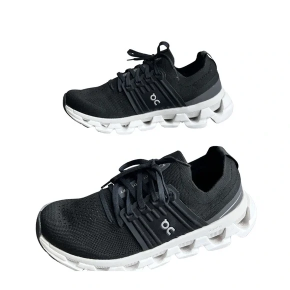 On Cloud Women’s Athletic Shoes in Black and White - worn twice - Picture 2 of 8